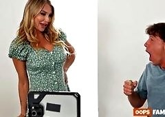 Andi Avalons Big Tits Hardcore