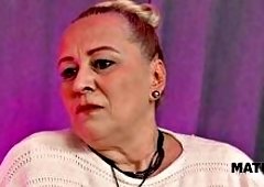Big Tits Milfs Fat Ass Tempts Guy as Mom Watches
