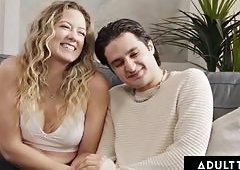 Little Pucks Big-Butt Milf Ass Wrecked Stepson Elias Cash In Stepmom-Fantasy