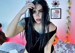 JhoanitaViolettas Big Clit MILF Fantasy Comes to Life: POV Orgasms from In