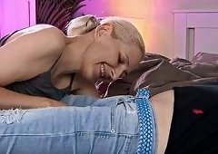Homemade blowjob from an amateur blonde
