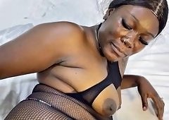 Creamyshuga Takes Hardcore BBC Anal from Her Third Fan